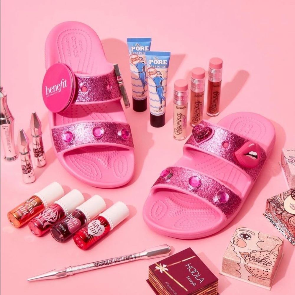 Sold out Crocs x Benefit women’s size 8